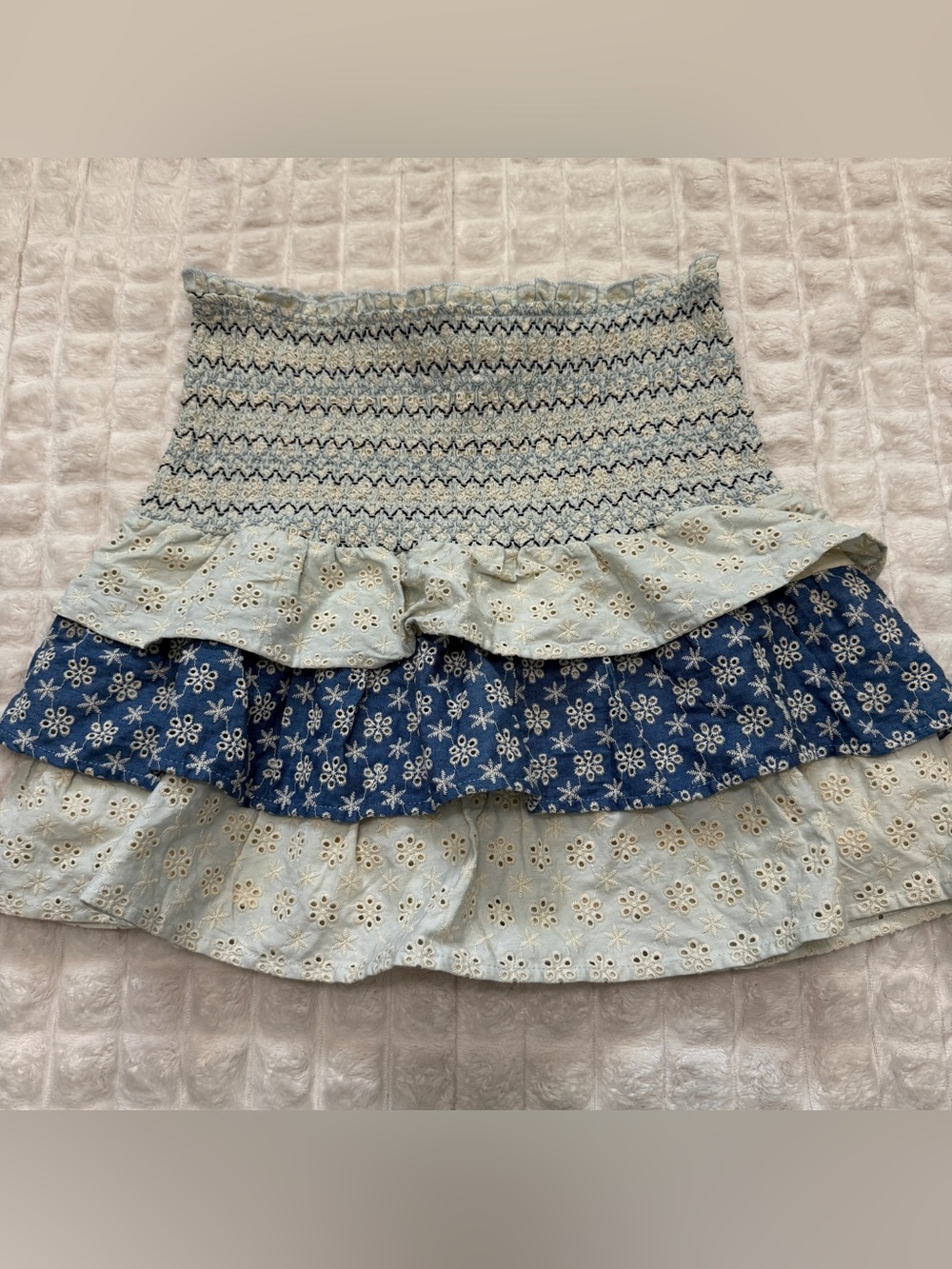 NEW Storia Medium Strapless Smocked Tiered Eyelet Tank Top ~ Boho Festival Beach - Picture 3 of 7